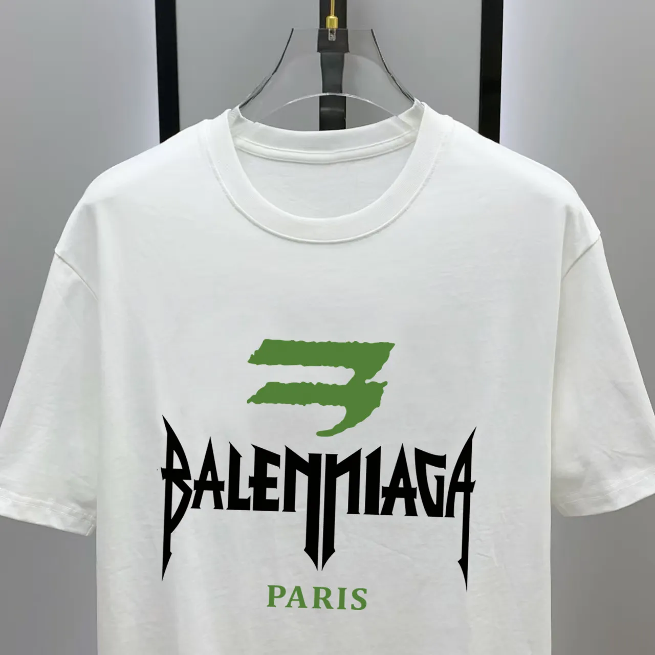 # 2026 New Arrival New Arrival T Premium ！ logo Premium 250 . . . . . ！ ！ ：Black。White！ Sizes： S M L XL XXL ：50 52 55 58 61 ：69 71 73 75 77 ：48 50 53 56 58 ：22 22.5 23 23.5 24 ， 1-3CM